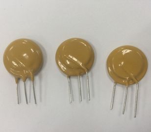 Varistor μεταλλικών οξειδίων 10mm χρησιμοποιεί 3 Overcurrent μολύβδων Overvoltage συσκευές προστασίας