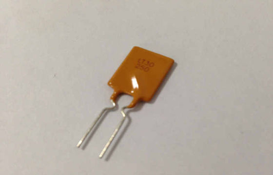 30V 2.5A Επανασυνδεόμενη Ασφάλεια PPTC